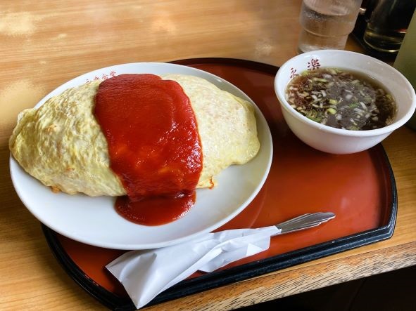 オムライス(715円) + 特盛り(+440円) : 税抜き